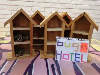 bughotel